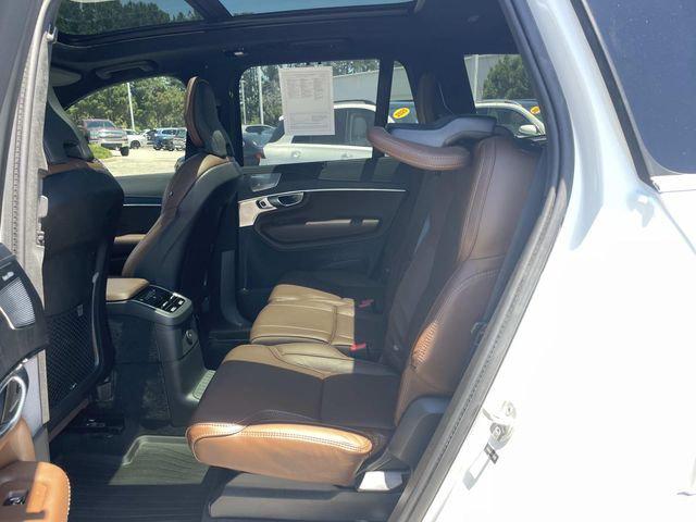 2024 Volvo XC90 Recharge T8 Ultimate Bright Theme 7-Seater