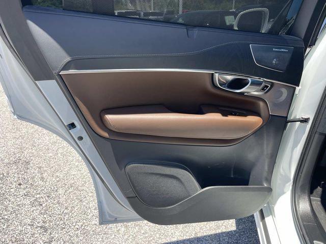 2024 Volvo XC90 Recharge T8 Ultimate Bright Theme 7-Seater