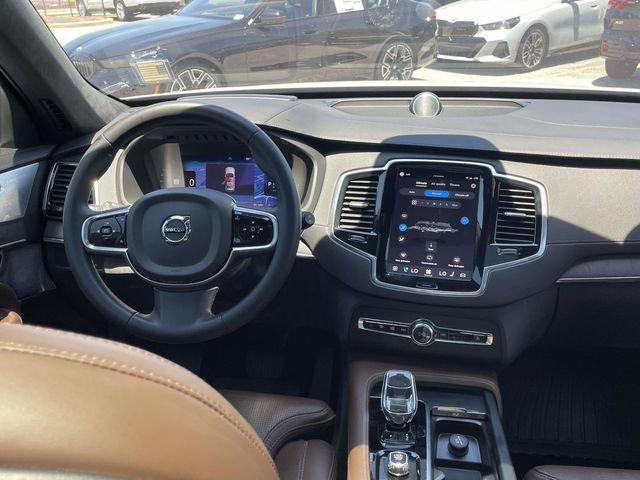 2024 Volvo XC90 Recharge T8 Ultimate Bright Theme 7-Seater