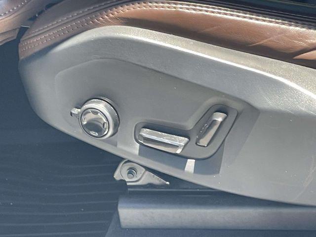 2024 Volvo XC90 Recharge T8 Ultimate Bright Theme 7-Seater