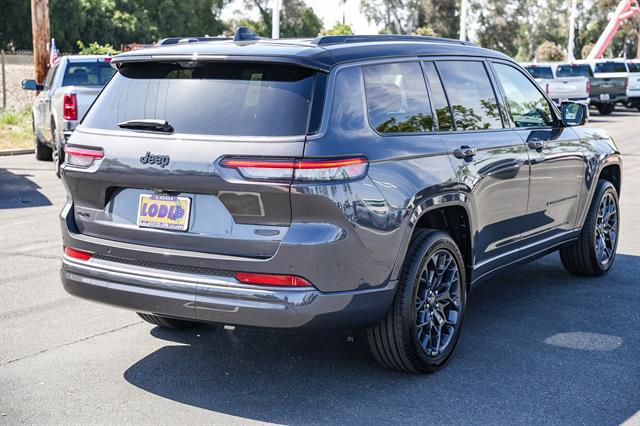 2026 Jeep Grand Cherokee L Summit 4x4