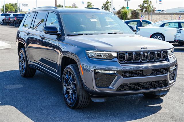 2026 Jeep Grand Cherokee L Summit 4x4