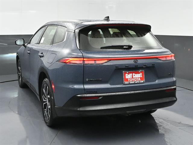 2026 Toyota Crown Signia XLE