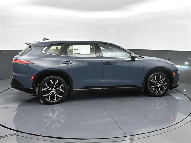 2026 Toyota Crown Signia XLE