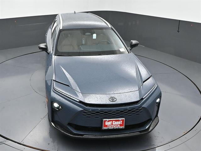 2026 Toyota Crown Signia XLE