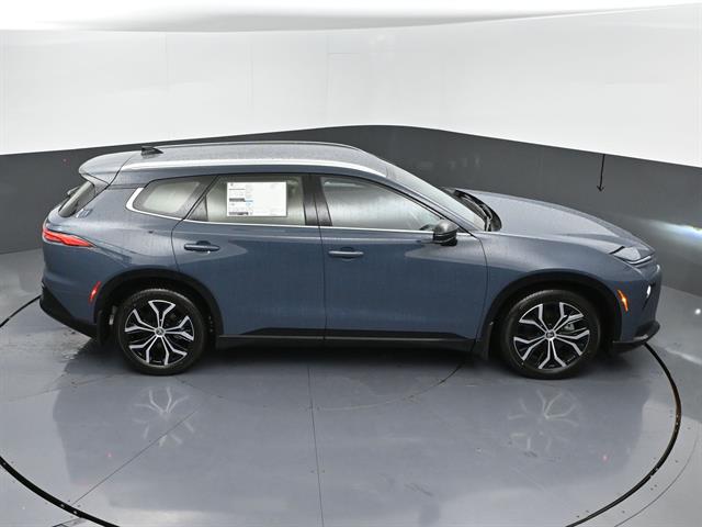 2026 Toyota Crown Signia XLE