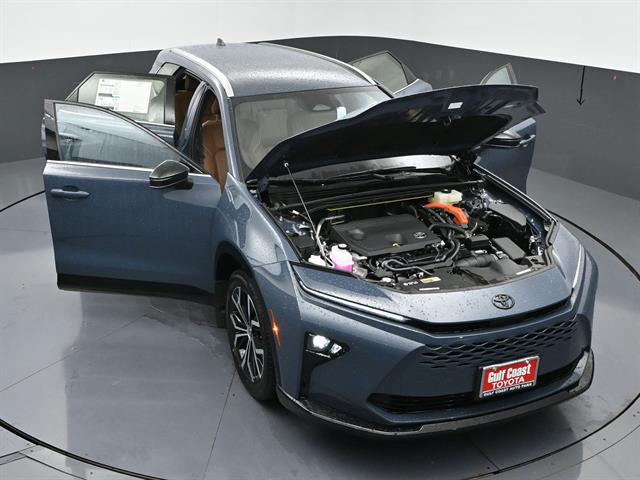 2026 Toyota Crown Signia XLE