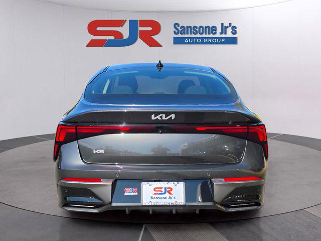 2025 Kia K5 LXS