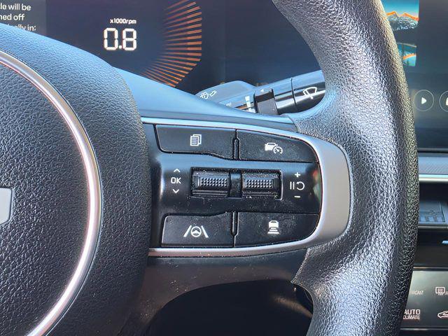 2025 Kia K5 LXS