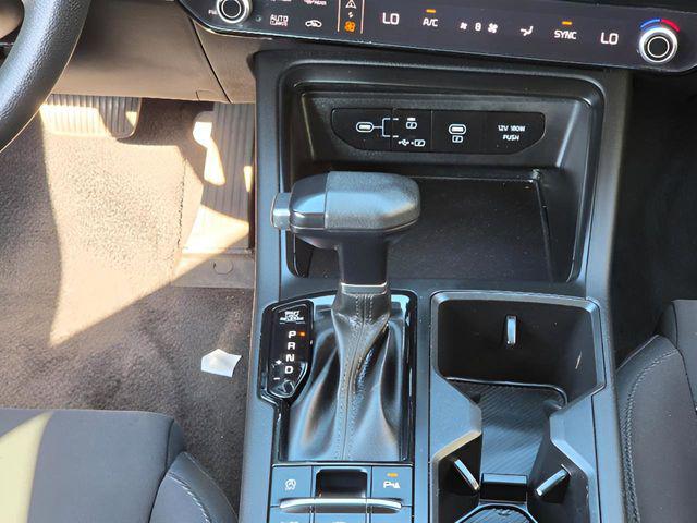 2025 Kia K5 LXS