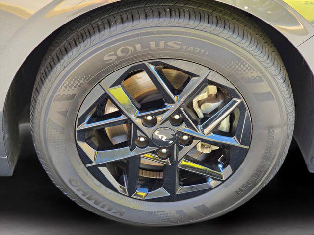 2025 Kia K5 LXS