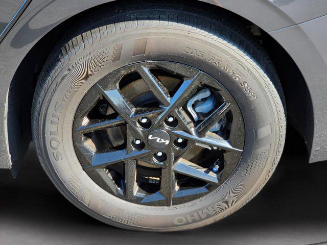 2025 Kia K5 LXS