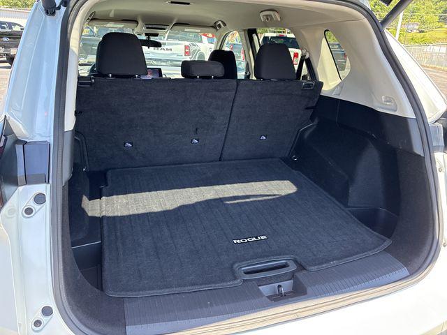 2024 Nissan Rogue SV Intelligent AWD