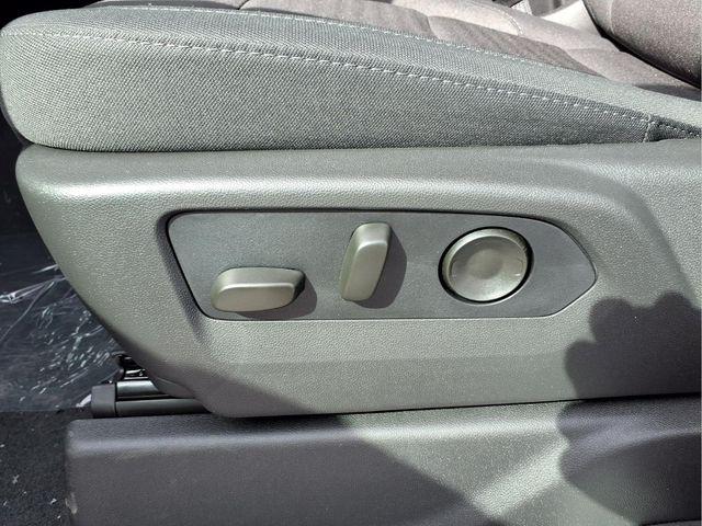 2026 Chevrolet Silverado 2500HD Crew Cab, Standard Bed, WT, 4WD