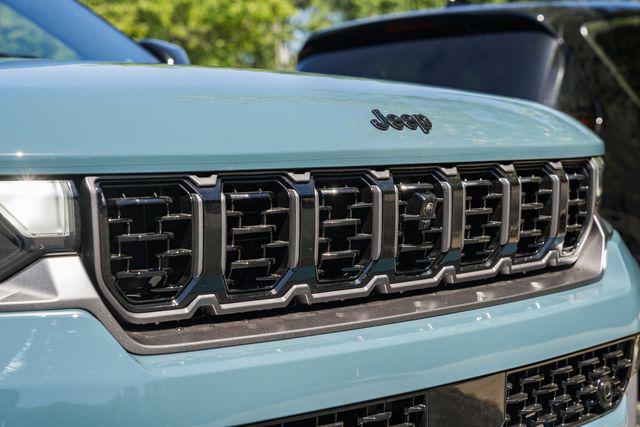 2026 Jeep Grand Cherokee L Summit 4x4