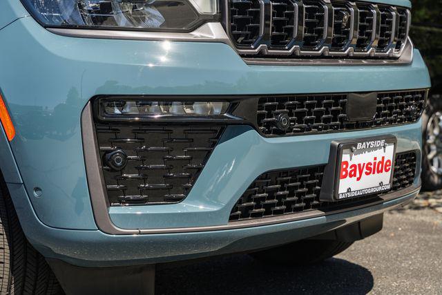 2026 Jeep Grand Cherokee L Summit 4x4