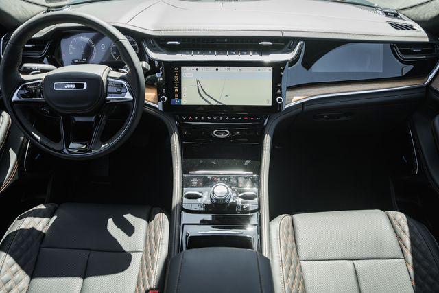2026 Jeep Grand Cherokee L Summit 4x4