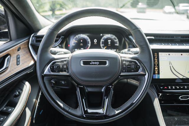 2026 Jeep Grand Cherokee L Summit 4x4