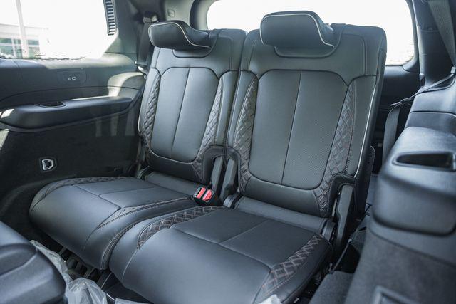 2026 Jeep Grand Cherokee L Summit 4x4