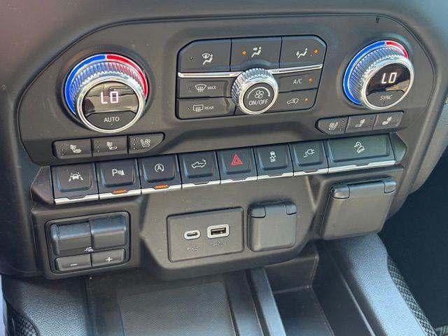2021 GMC Sierra 1500 4WD Crew Cab Short Box AT4