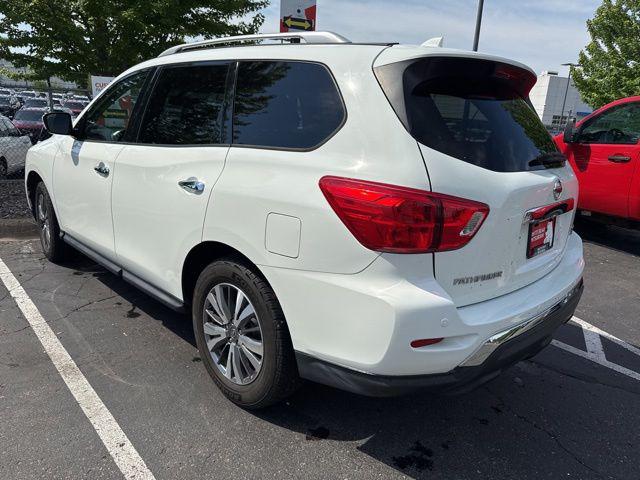 2019 Nissan Pathfinder SV