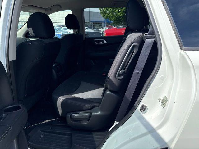2019 Nissan Pathfinder SV