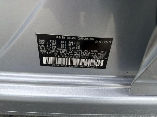 2019 Subaru Impreza 2.0i