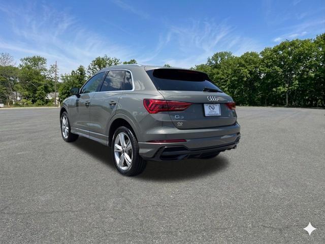 2021 Audi Q3 Premium Plus 45 TFSI S line quattro Tiptronic