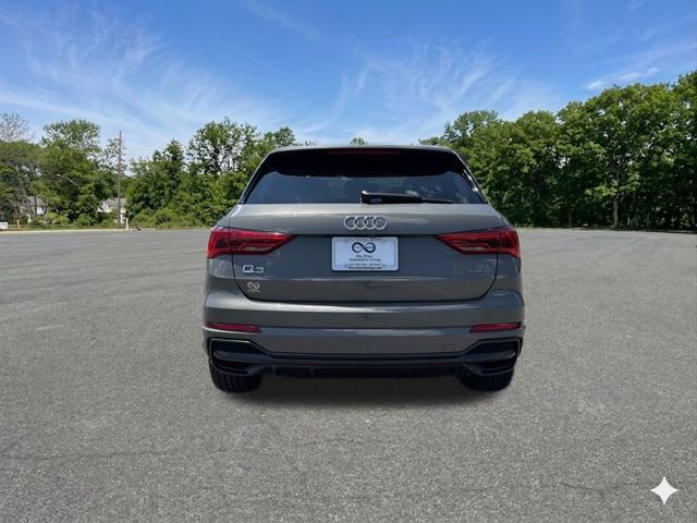 2021 Audi Q3 Premium Plus 45 TFSI S line quattro Tiptronic
