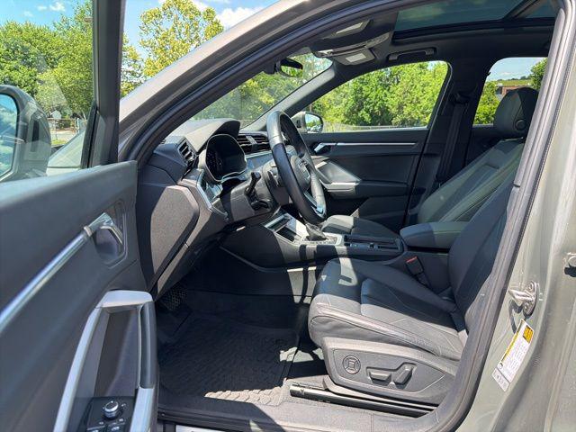 2021 Audi Q3 Premium Plus 45 TFSI S line quattro Tiptronic