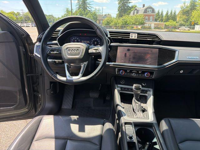2021 Audi Q3 Premium Plus 45 TFSI S line quattro Tiptronic