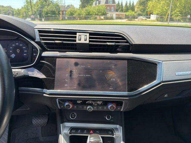2021 Audi Q3 Premium Plus 45 TFSI S line quattro Tiptronic