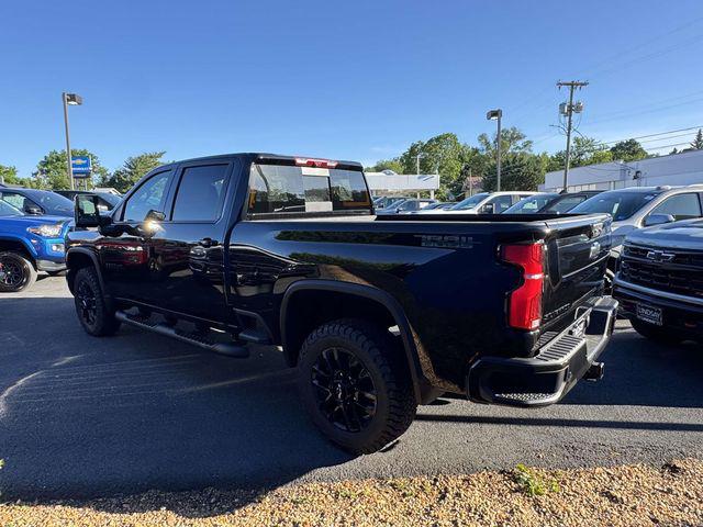 2026 Chevrolet Silverado 3500HD Crew Cab, Standard Bed, LTZ, 4WD