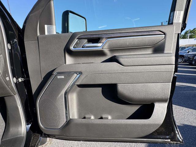 2026 Chevrolet Silverado 3500HD Crew Cab, Standard Bed, LTZ, 4WD