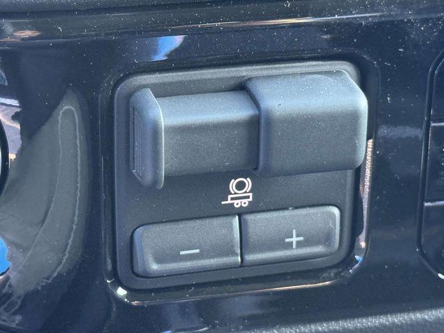2026 Chevrolet Silverado 3500HD Crew Cab, Standard Bed, LTZ, 4WD