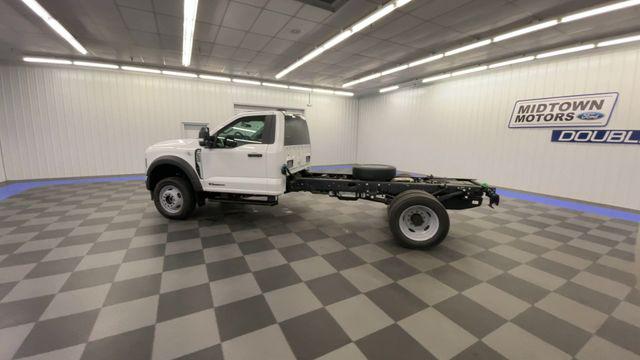 2026 Ford F-550 XLT