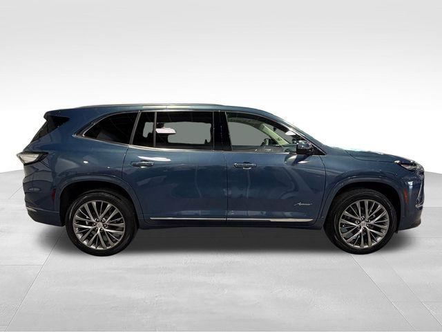 2025 Buick Enclave Avenir FWD