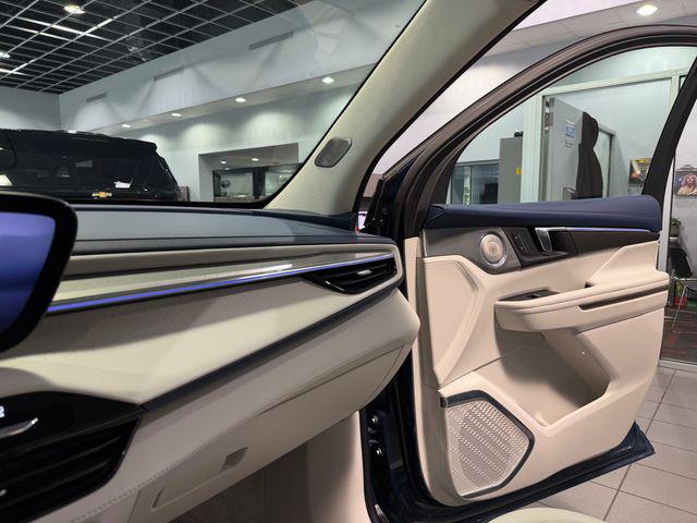 2025 Buick Enclave Avenir FWD