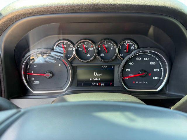 2021 Chevrolet Silverado 2500HD 4WD Crew Cab Standard Bed Custom