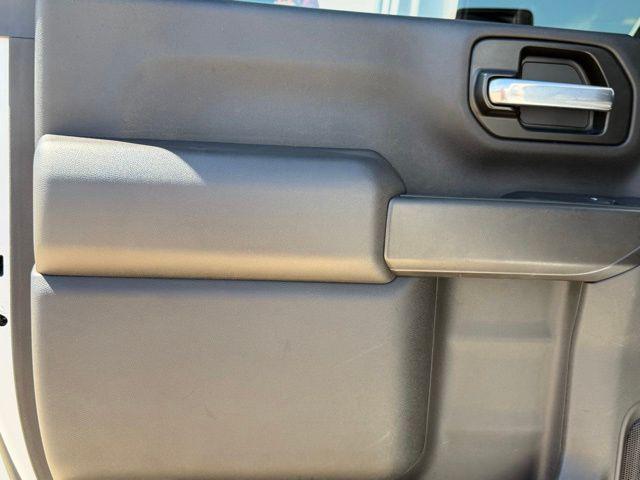 2021 Chevrolet Silverado 2500HD 4WD Crew Cab Standard Bed Custom
