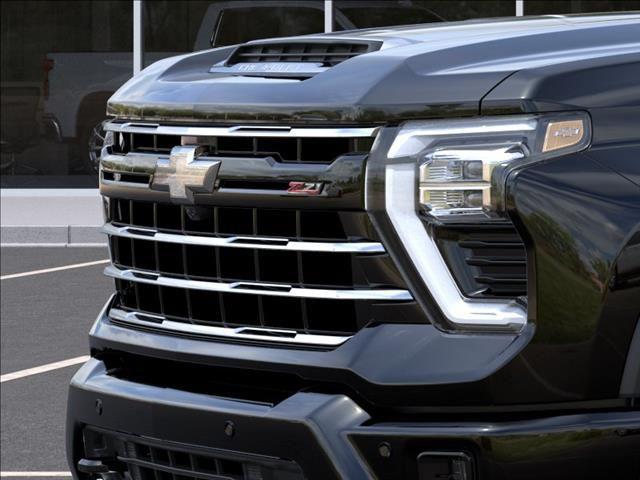 2026 Chevrolet Silverado 2500HD Crew Cab, Standard Bed, LT, 4WD