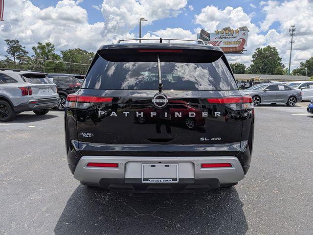 2023 Nissan Pathfinder SL 4WD