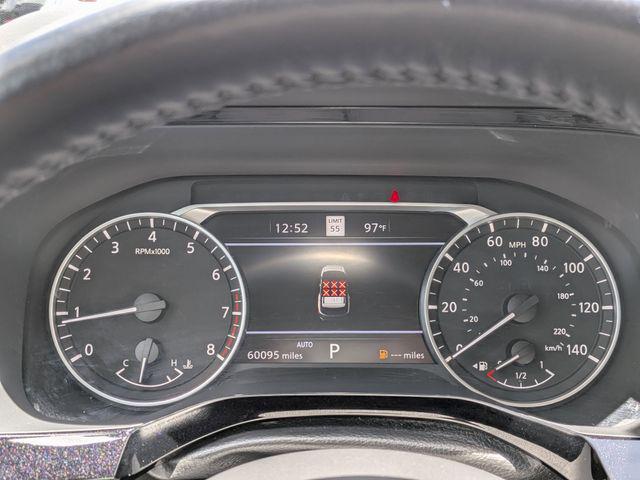 2023 Nissan Pathfinder SL 4WD