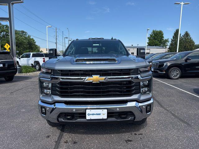 2026 Chevrolet Silverado 2500HD Crew Cab, Standard Bed, LT, 4WD