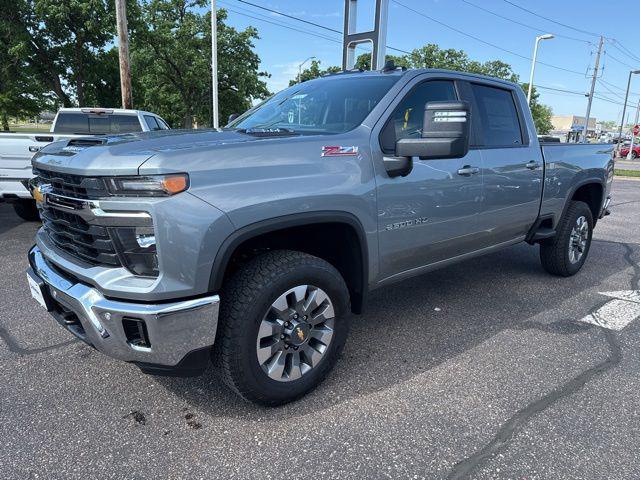 2026 Chevrolet Silverado 2500HD Crew Cab, Standard Bed, LT, 4WD