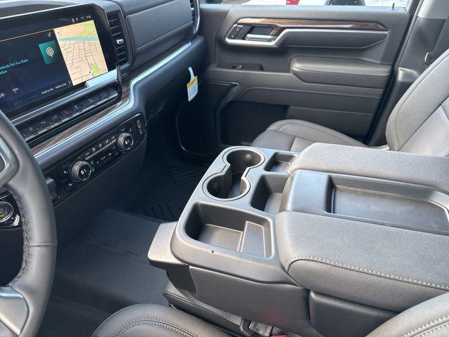 2026 Chevrolet Silverado 2500HD Crew Cab, Standard Bed, LT, 4WD