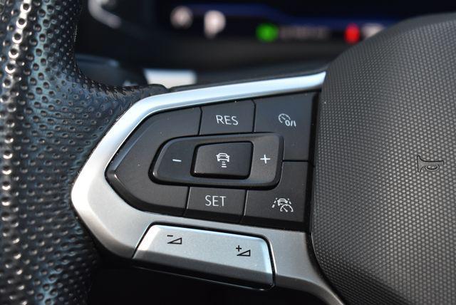 2022 Volkswagen Atlas 3.6L V6 SEL Premium R-Line