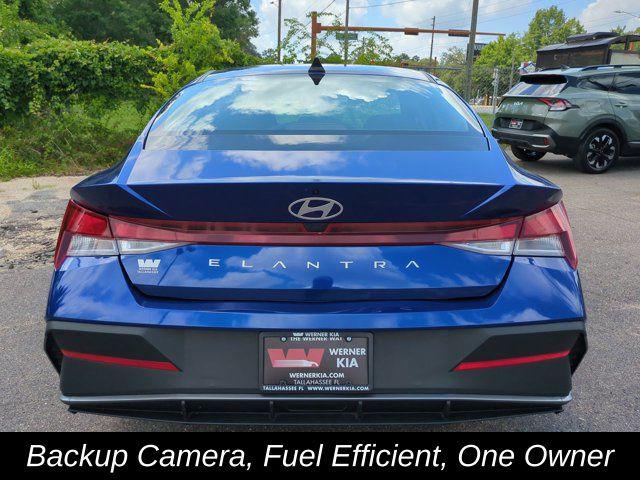 2025 Hyundai Elantra SE