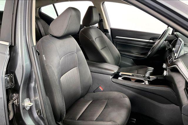 Used 2023 Nissan Altima SV FWD For Sale in Olive Branch, MS