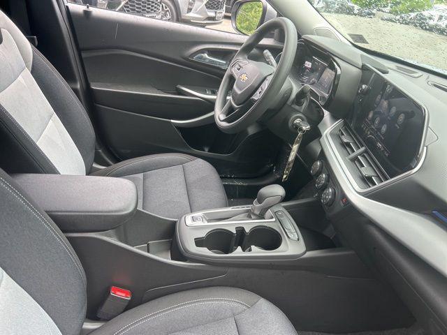 2026 Chevrolet Trax FWD LS